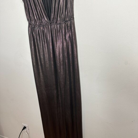 About Us Meredith Plunge Maxi Deep VNeck Sleeveless Shiny Bronze Metallic Small - Picture 8 of 16